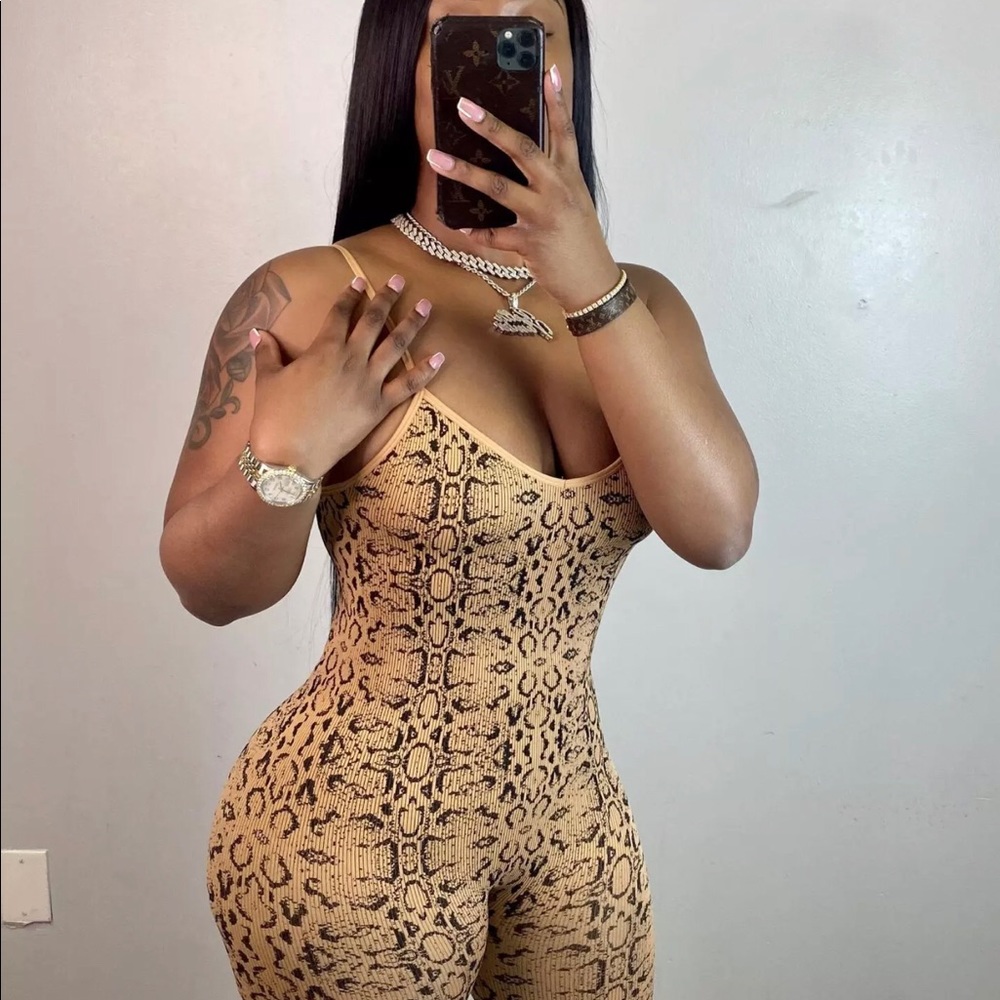 Woman jump suit